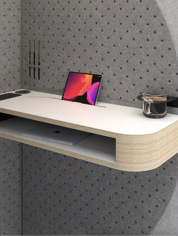 DOT-Kabine mit zweistufigem Schreibtisch — ergonomische Ausstattung der Akustikkabine